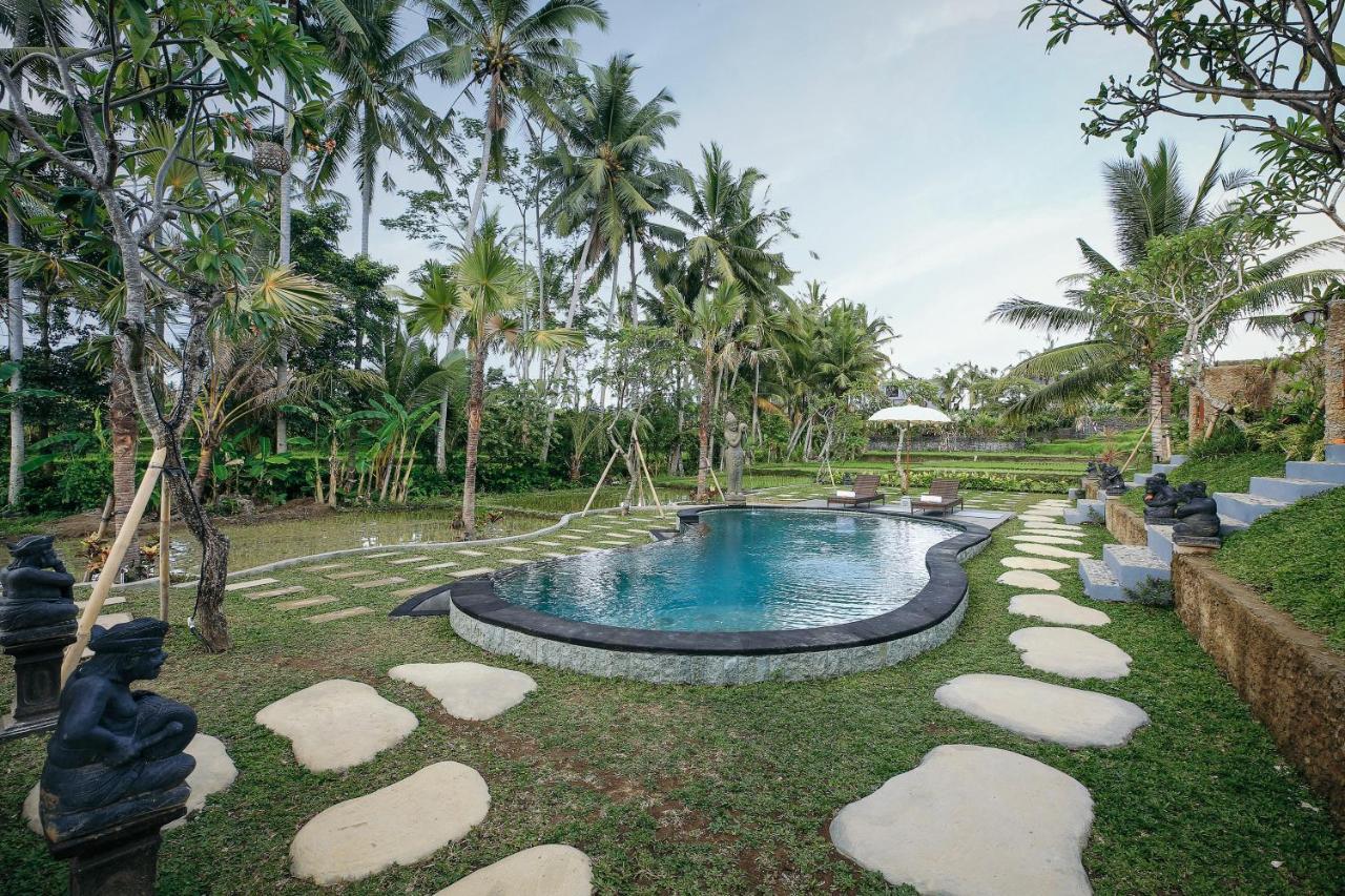 Keraman Suite Ubud Buitenkant foto